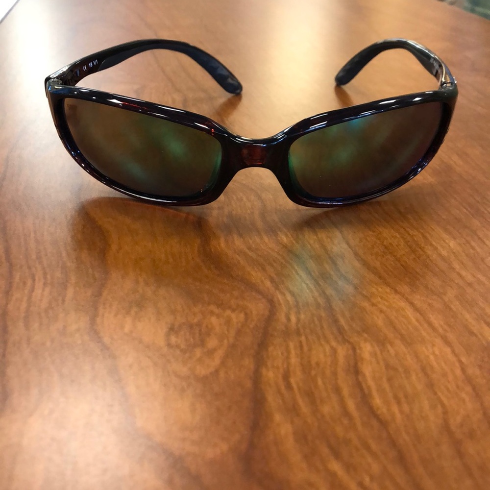 Authentic new Costa women sunglasses